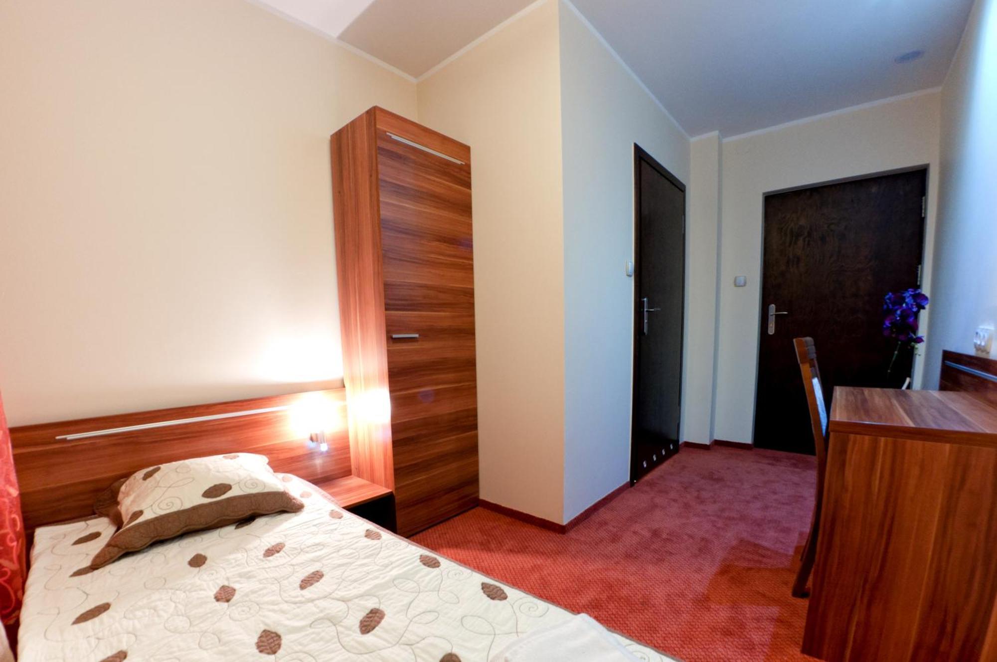 Hotel-24 Płock Quarto foto